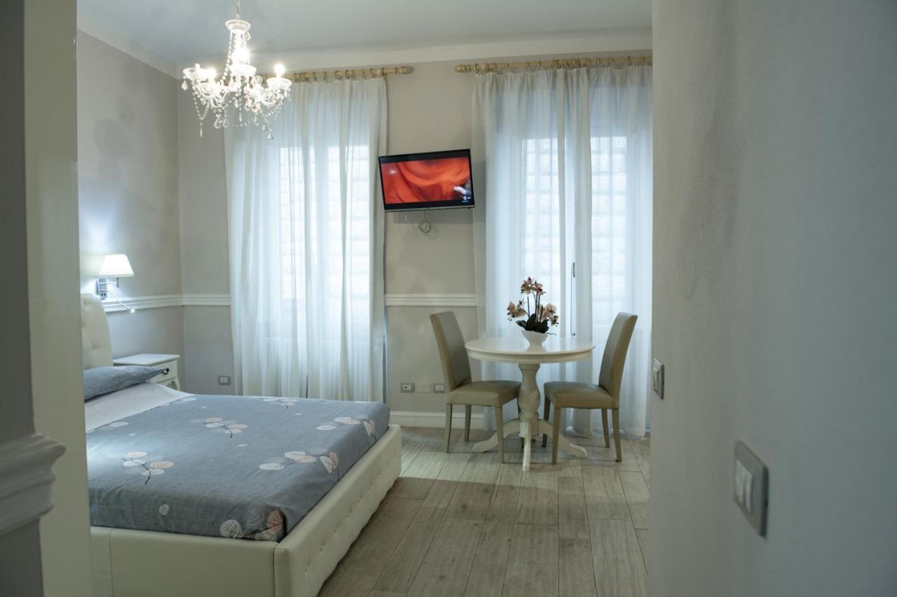 Mamo Florence - Leoni Di Firenze Apartments Bagian luar foto